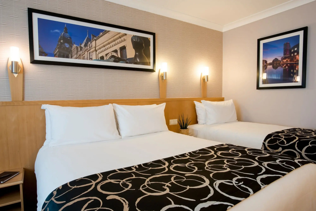 Clayton Hotel, Leeds