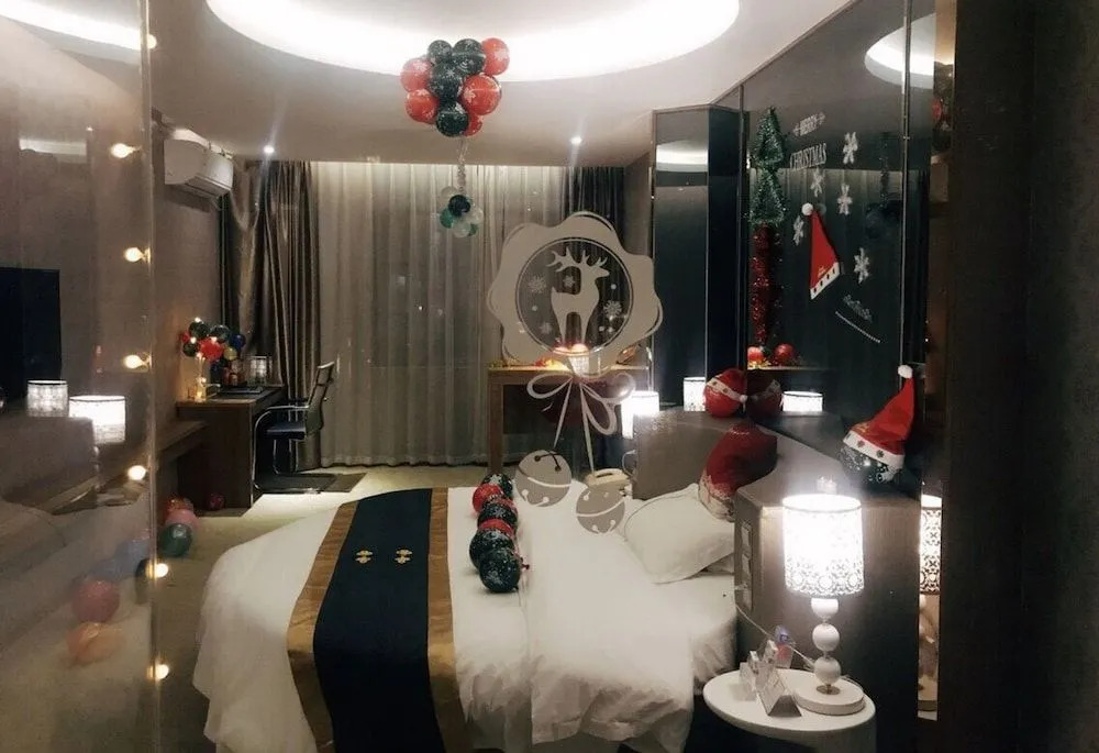 Super 8 Hotel Guangzhou Jiahe Jiangxia Metro Station Branch