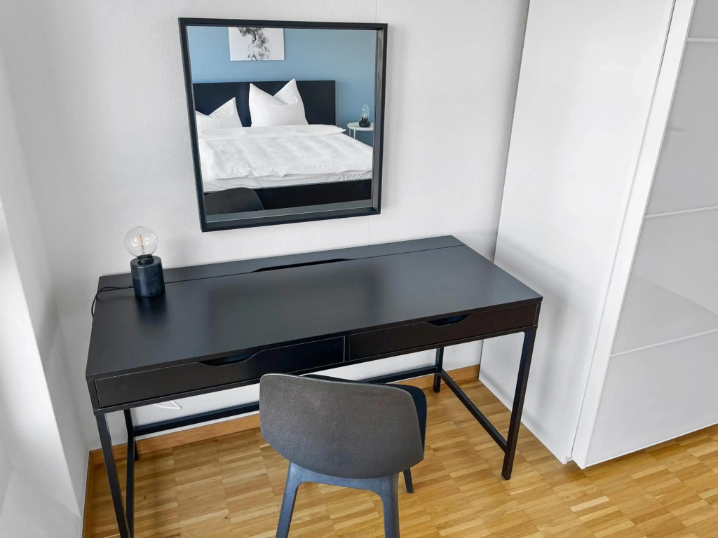 Zug Central Business Apartment