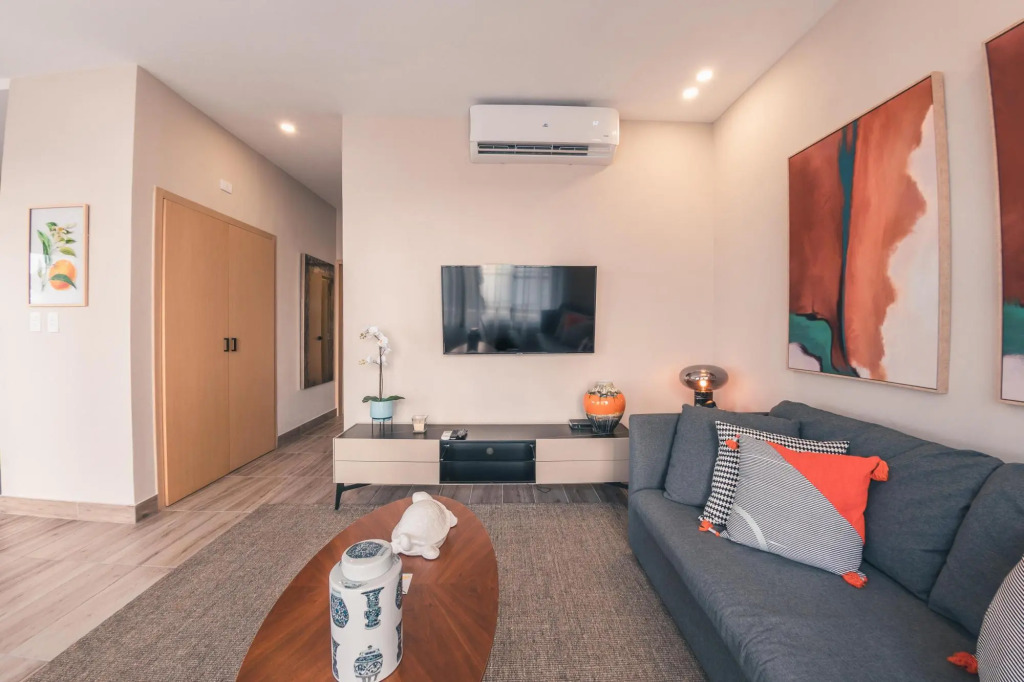 Flat in Piantini With Breakfast Included 302