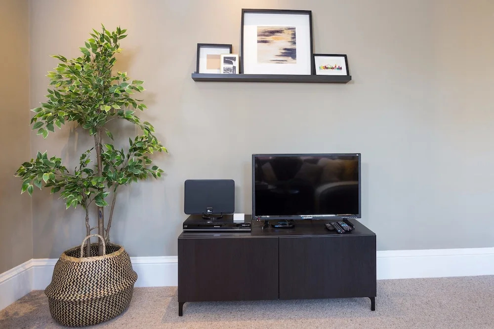 2 Bedroom Flat in Wandsworth Close to Tube Station