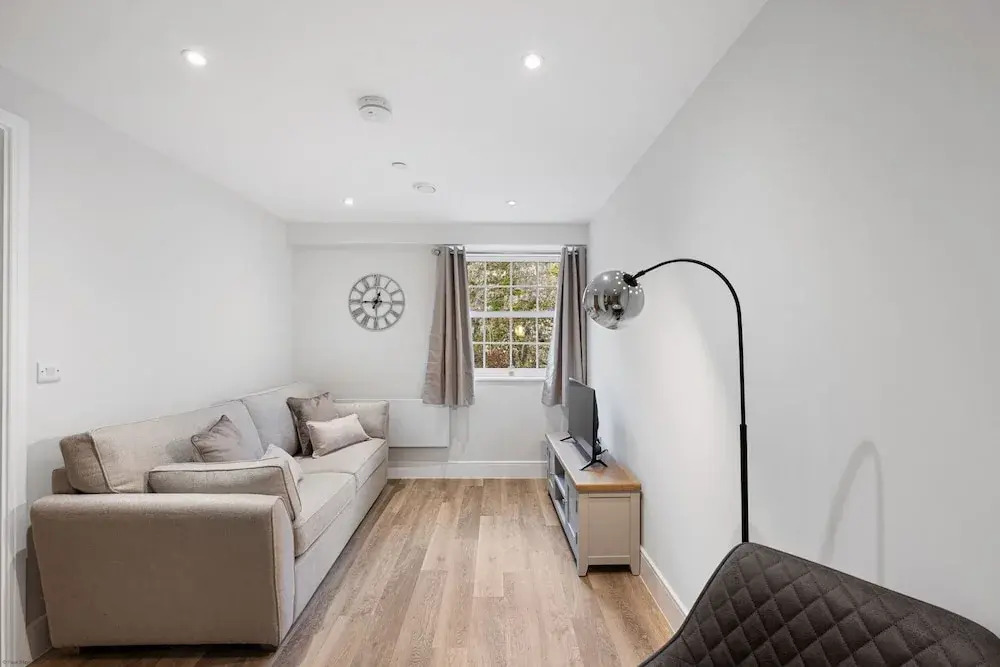Host Stay Rock Mill 37 Cavendish