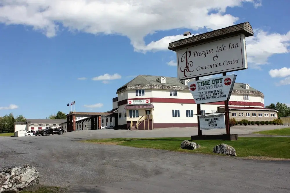 Presque Isle Hotel