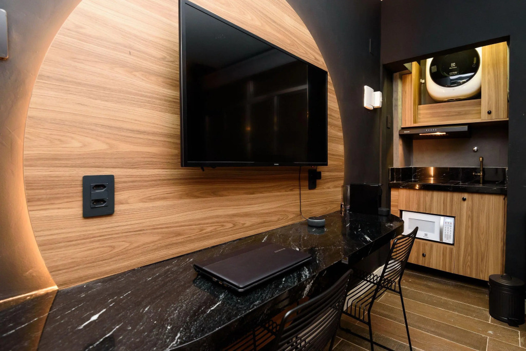 Studio Design a 150m da Praia | NSC 1085/315