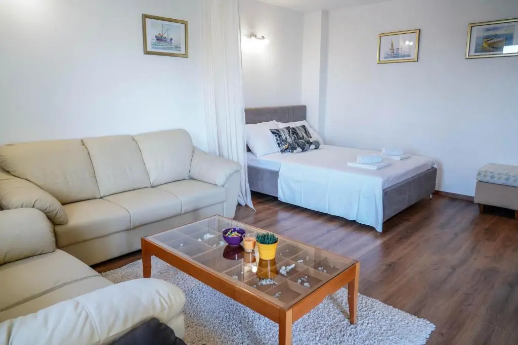 Apartments Dadic