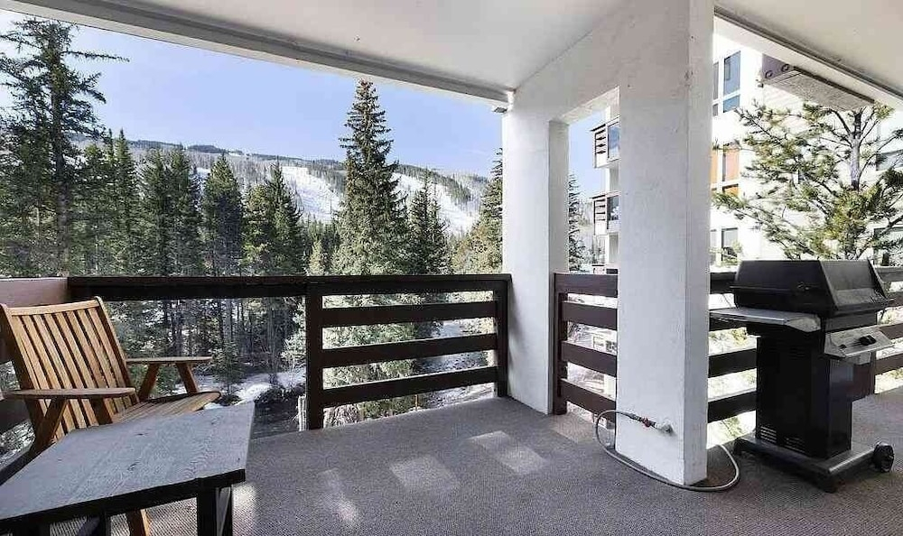 Treetops 4e 3 Bedroom Condo