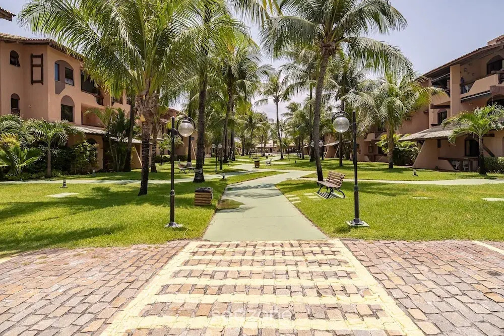 Condominium With Gym and Pool in Guarajuba - Camacari GSH