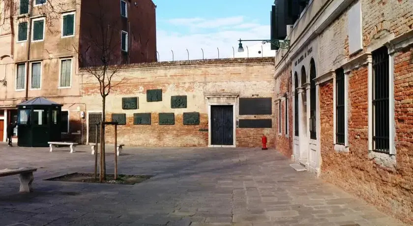 Casa Morada