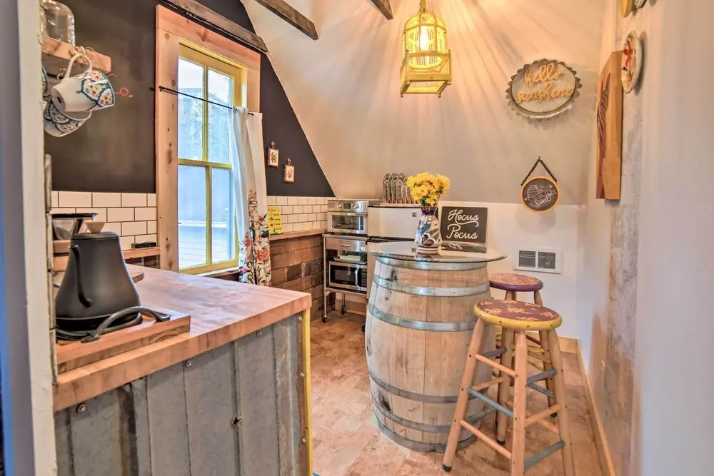 Steps to Waterfront & Dtwn: Sturgeon Bay Escape!