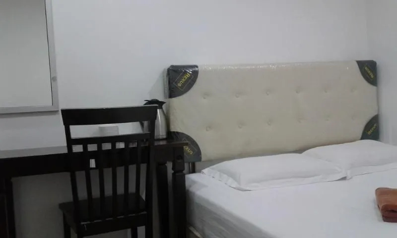 Oyo 988 Malawati Ria Hotel