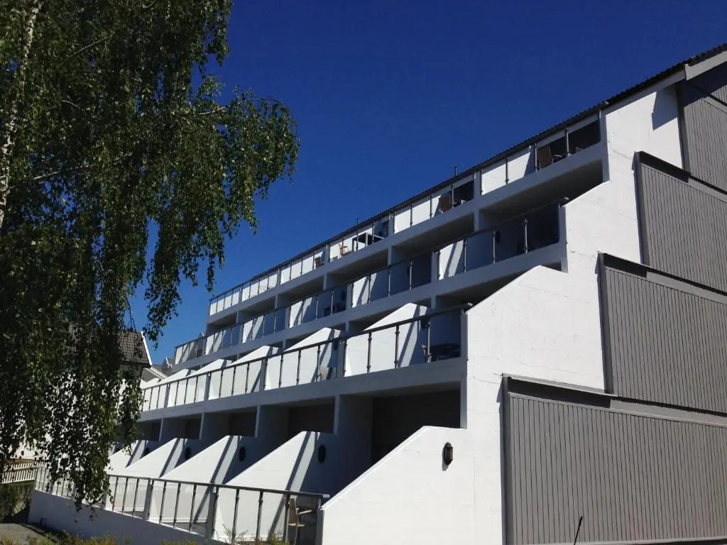 Hamresande Apartments