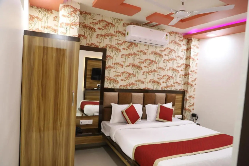 HOTEL SHEEBA