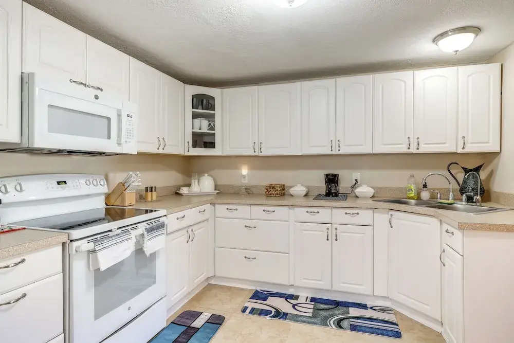 Cozy Jacksonville Home ~ 12 Mi to Downtown!