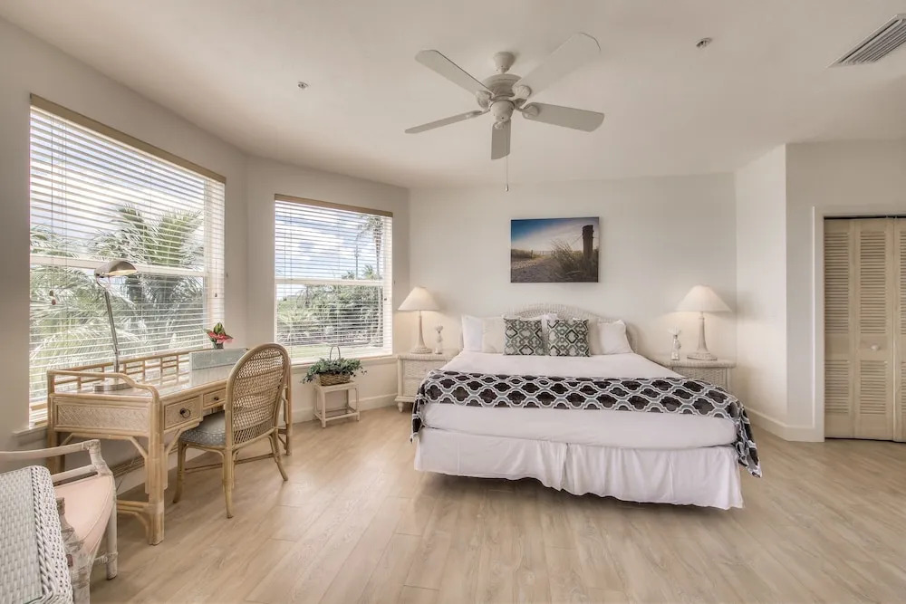 The White Ibis 5 Bedroom Home