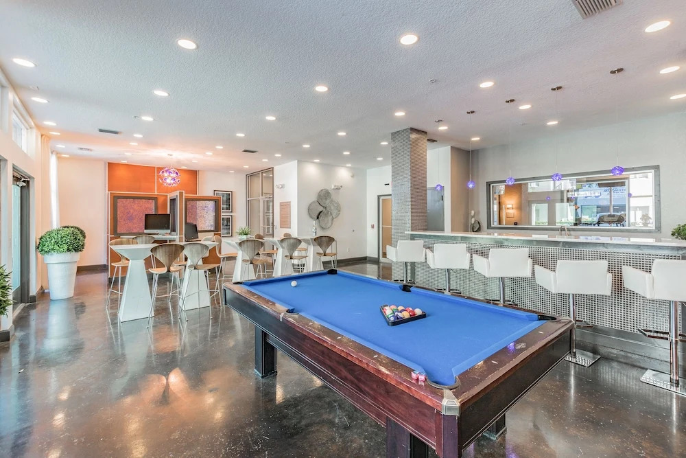 Channelside Apartment BC-320