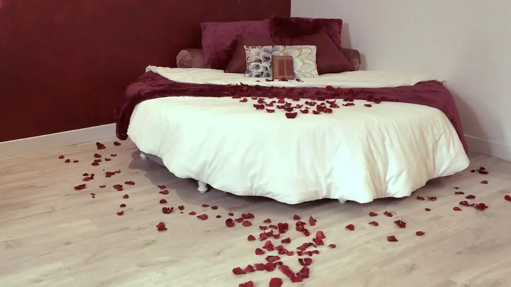 Ignite Love Room