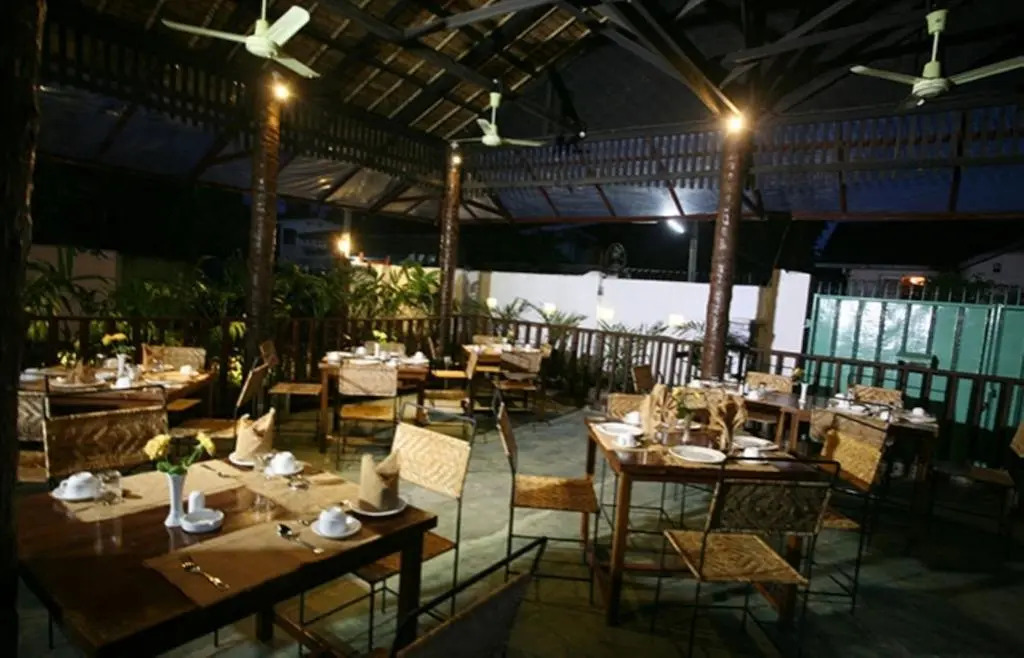 Hotel June Business Bed Breakfast