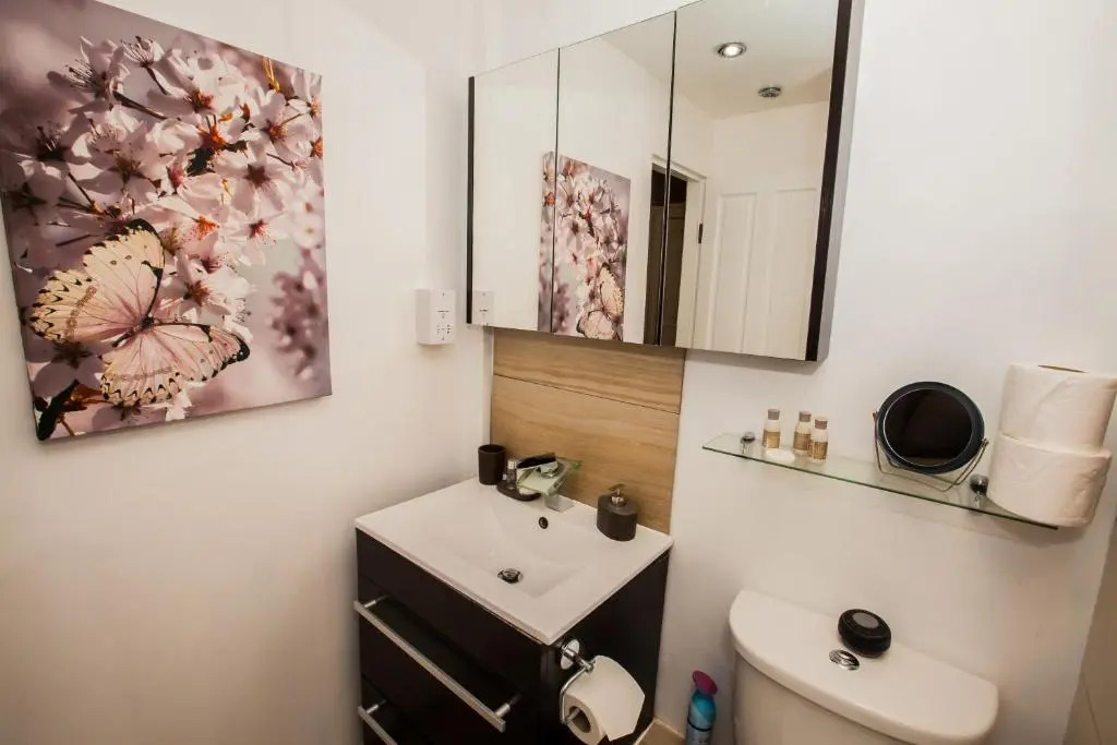 Pimlico Central London Suite near Victoria