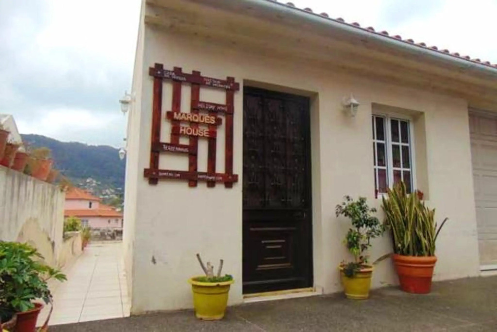 2 bedrooms house with wifi at Machico 4 km away from the beach