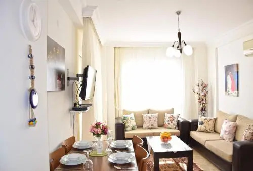 B1 Arnna Apartments