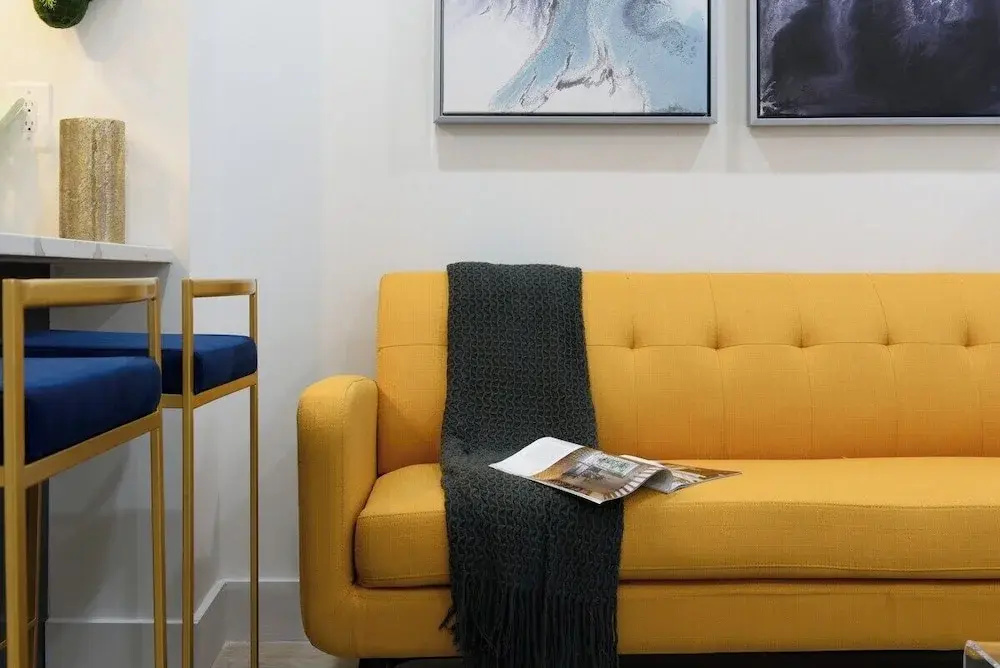 1597 New York Apt