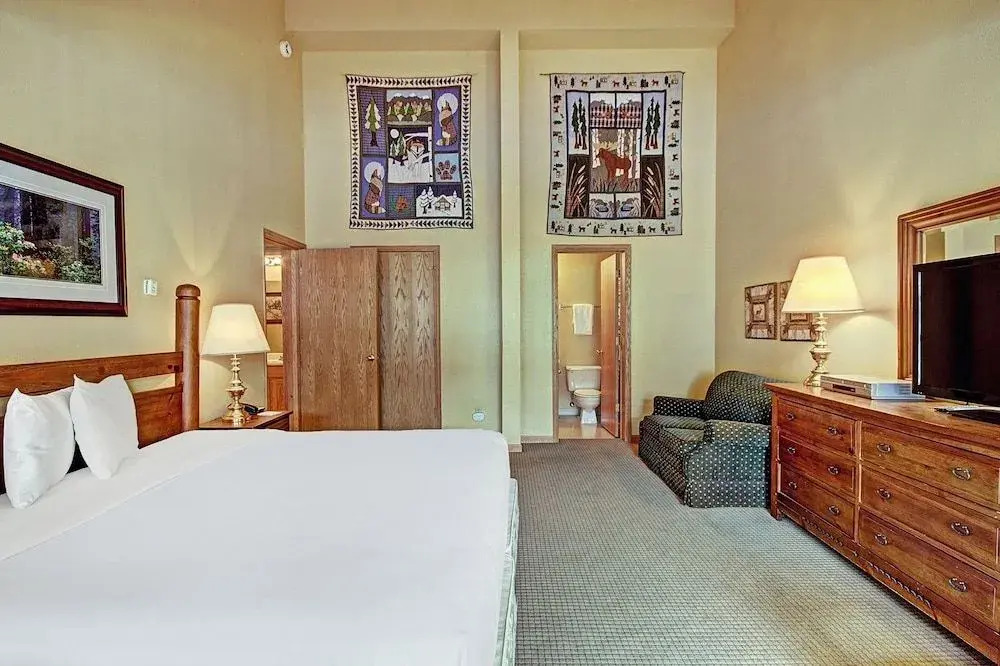 River Mtn Lodge W319