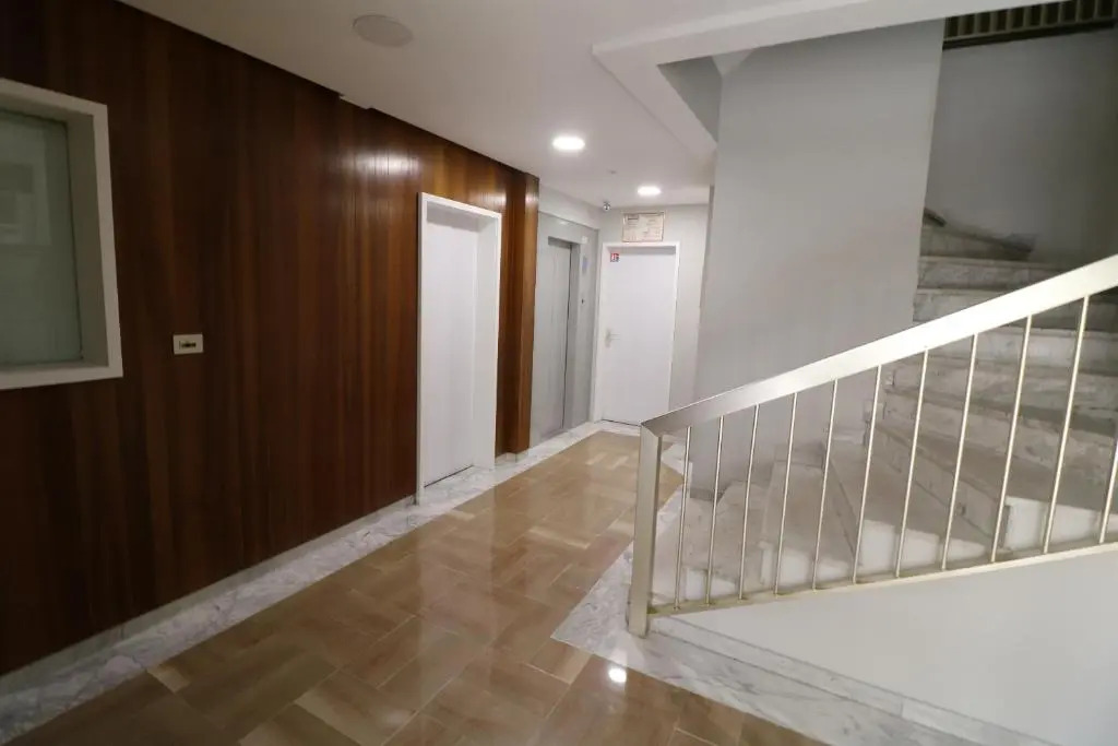 2 Bedroom, 2 Bathrooms, 2 Mins From the Croisette, Monod 348