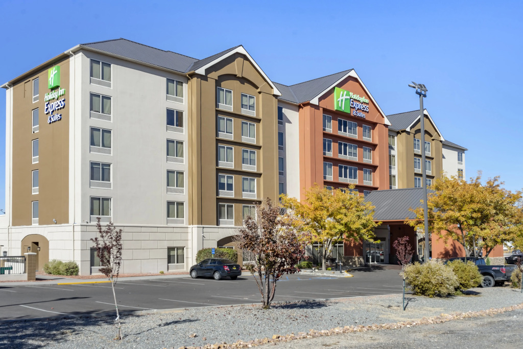 Holiday Inn Express Hotel & Suites Albuquerque Midtown by IHG