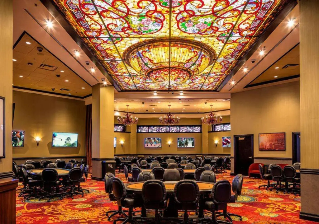 Silver Legacy Reno, A Caesars Destination