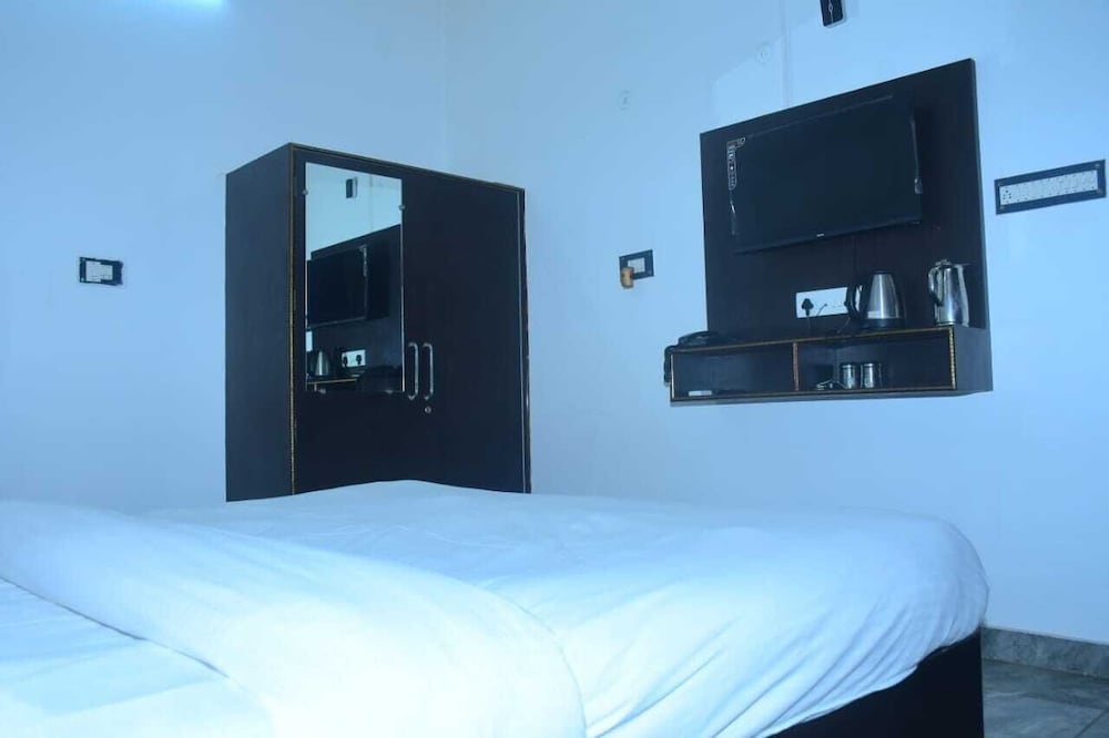 Shri Narayanam Guest House and Home Stay