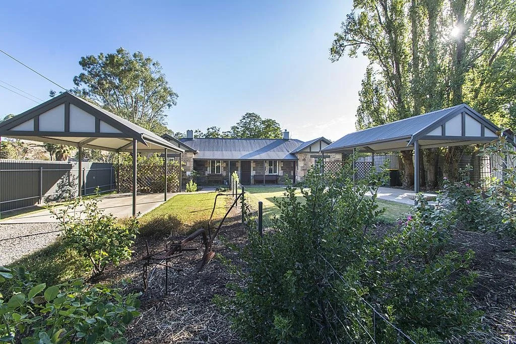 Stoneleigh Cottage Bed and Breakfast