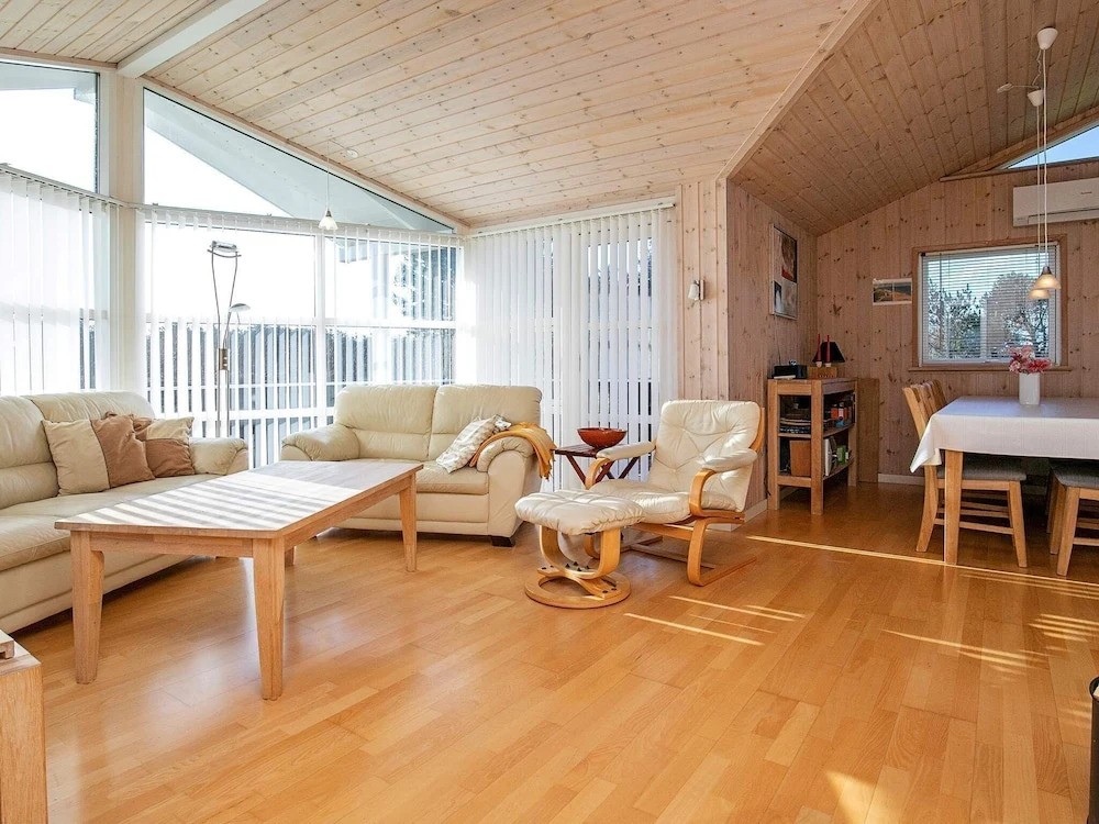 Spacious Cottage in Lønstrup With Terrace