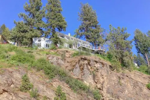 The Silver Beach House