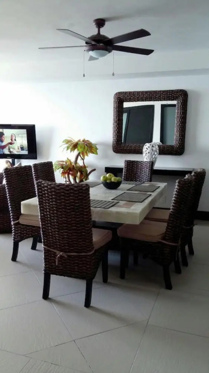 Bay View Grand Marina 1BR by Villas HK28