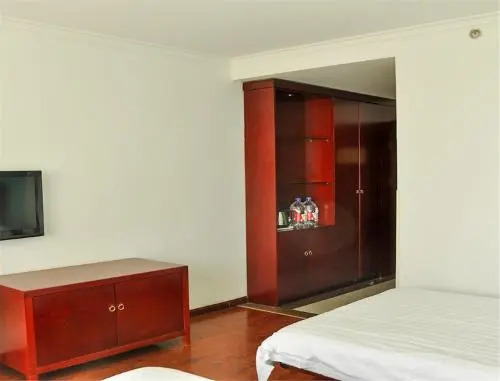 Dunhua Eastern Business Hotel