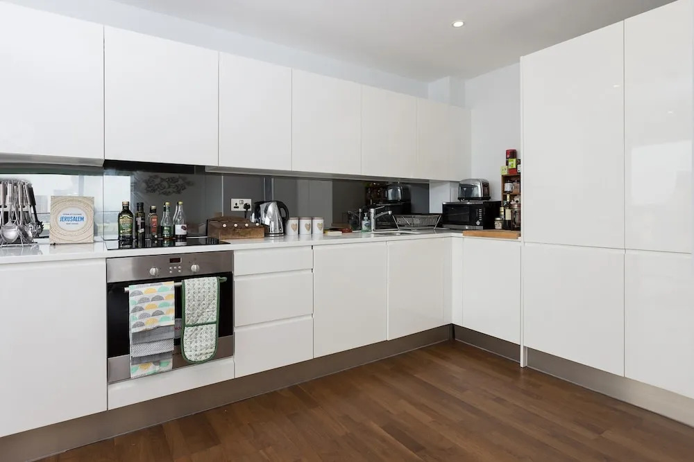 1 Bedroom Riverside Flat in Greenwich