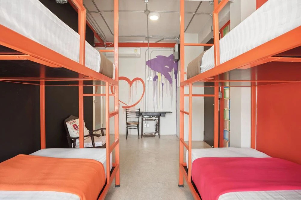 Saladaeng Gallery Hostel By Favstay