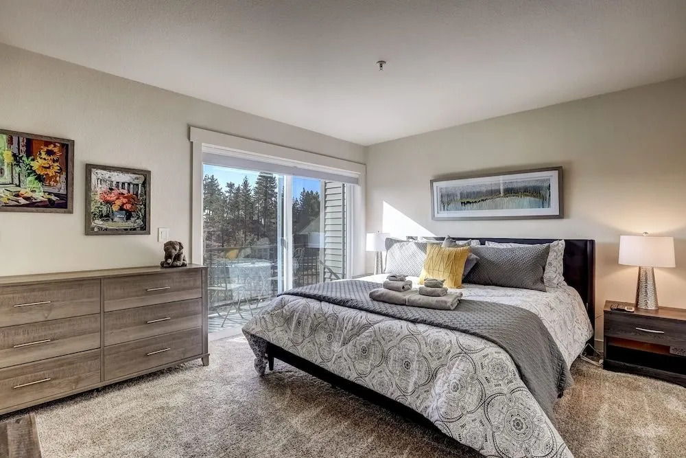 South Star Pines Place