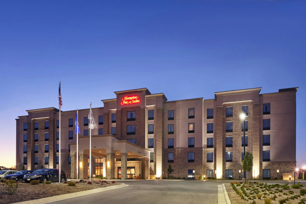Hampton Inn & Suites Milwaukee/Franklin
