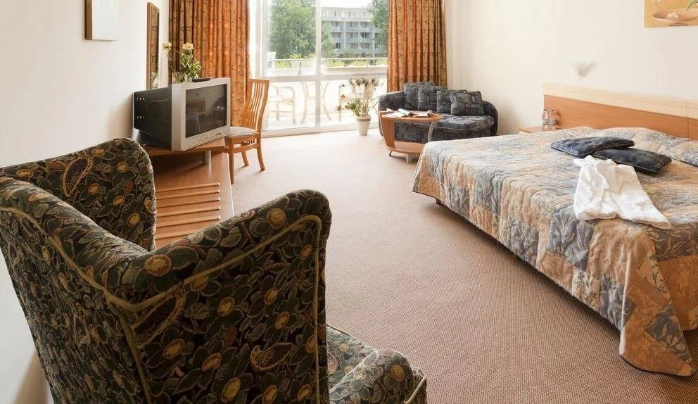 Hotel Flora Park