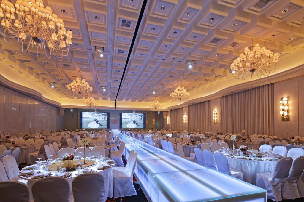 THE LIN Hotel