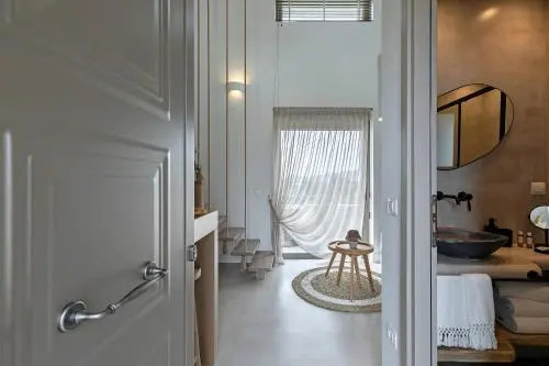 Evais Boutique Houses & Luxury Suites