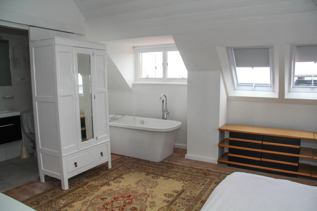 Ashby Manor Guest House