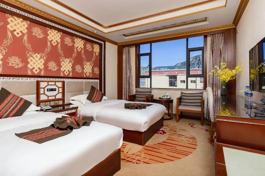 Floral Hotel · Shangri-la Blue Sky