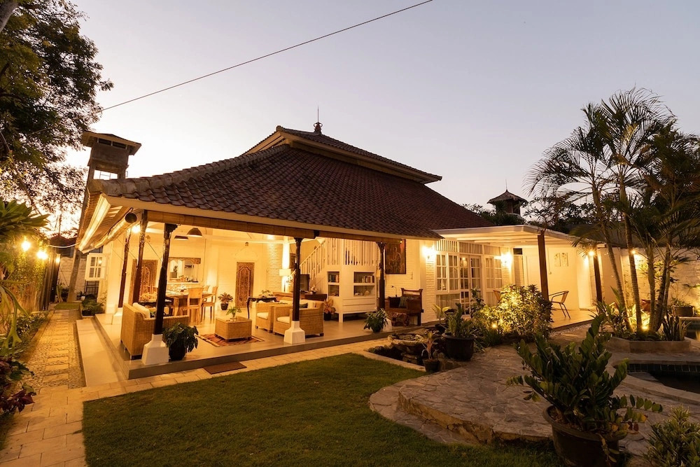Miracle Villa Sanur