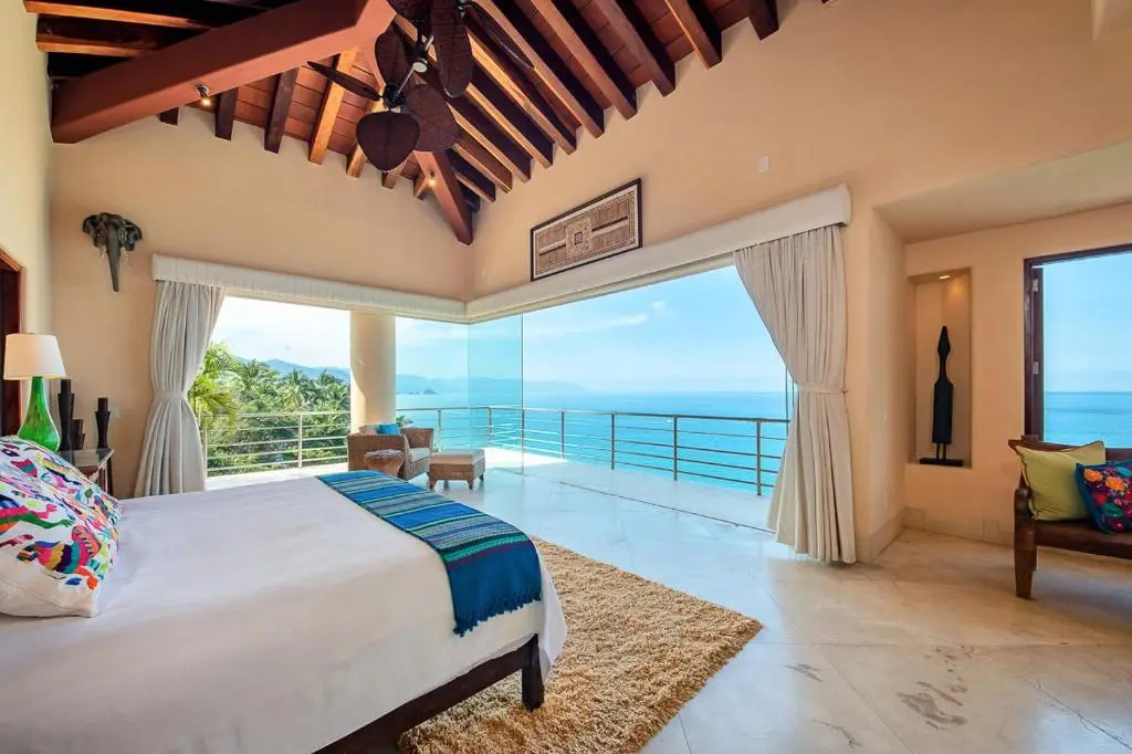 Conchas Chinas Villa Sleeps 10 with Pool and Air Con