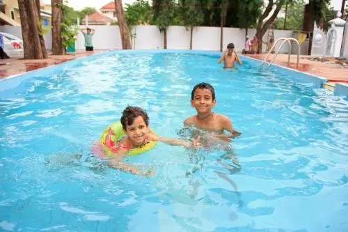 Sunshine Resort