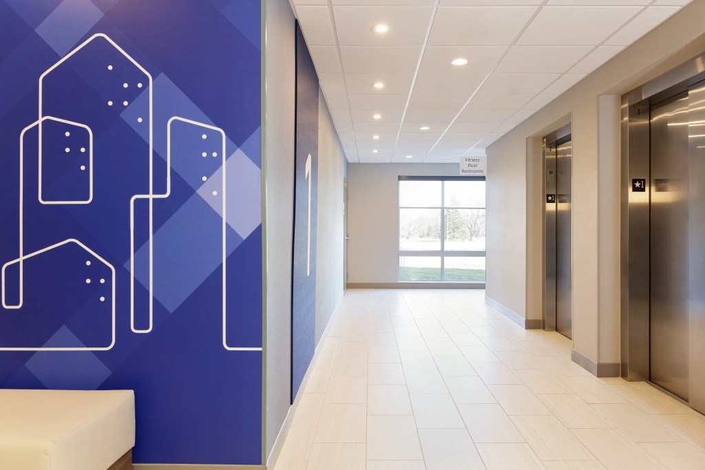 Holiday Inn Express & Suites Charlotte Airport Are