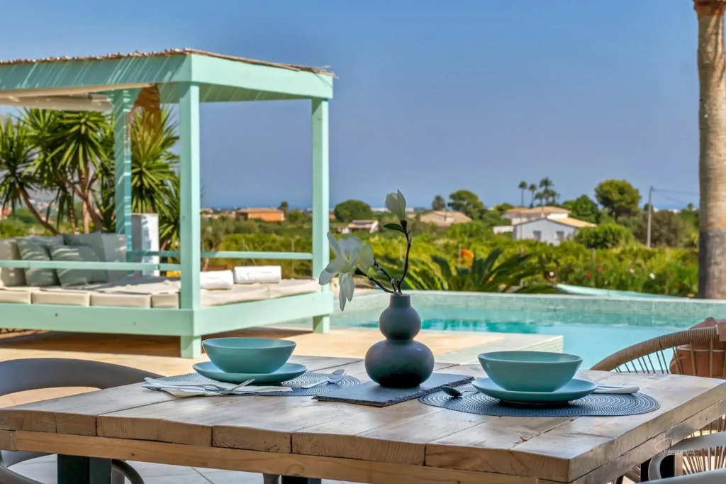 Casa la Naranja Boutique B&B