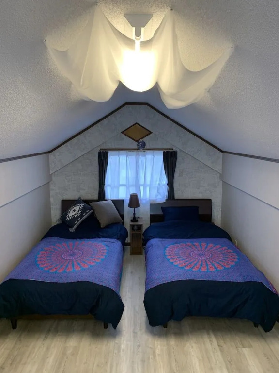 Sunset inn CHURASUN